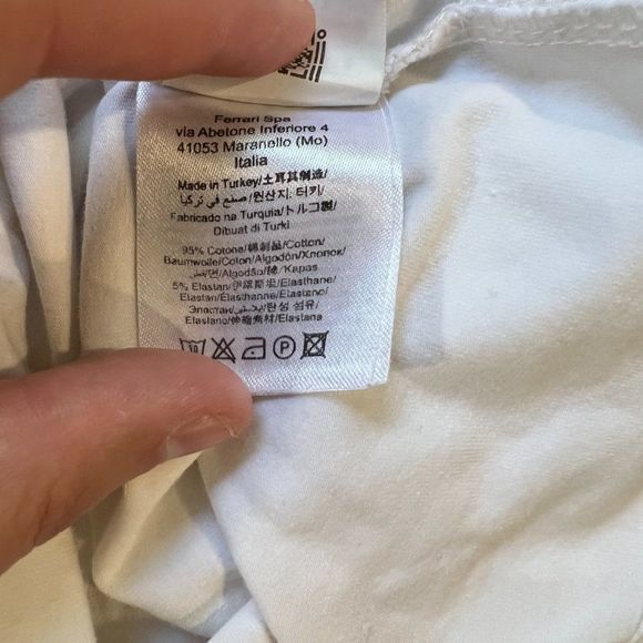 FERRARI White Crew Neck Graphic Tee (XL) - Picture 9 of 10